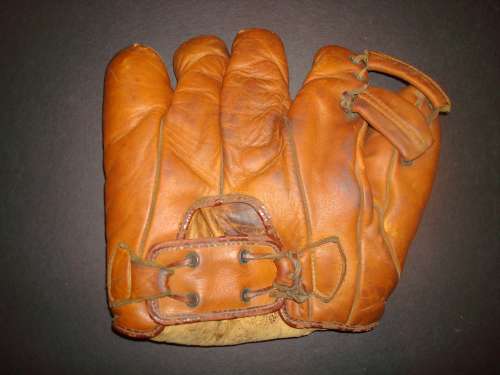 Harry Craft Hutch Back